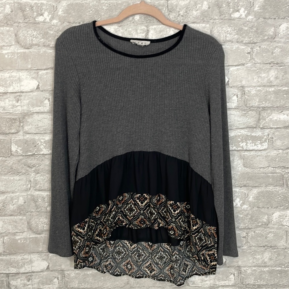 THML Ribbed Peplum Top